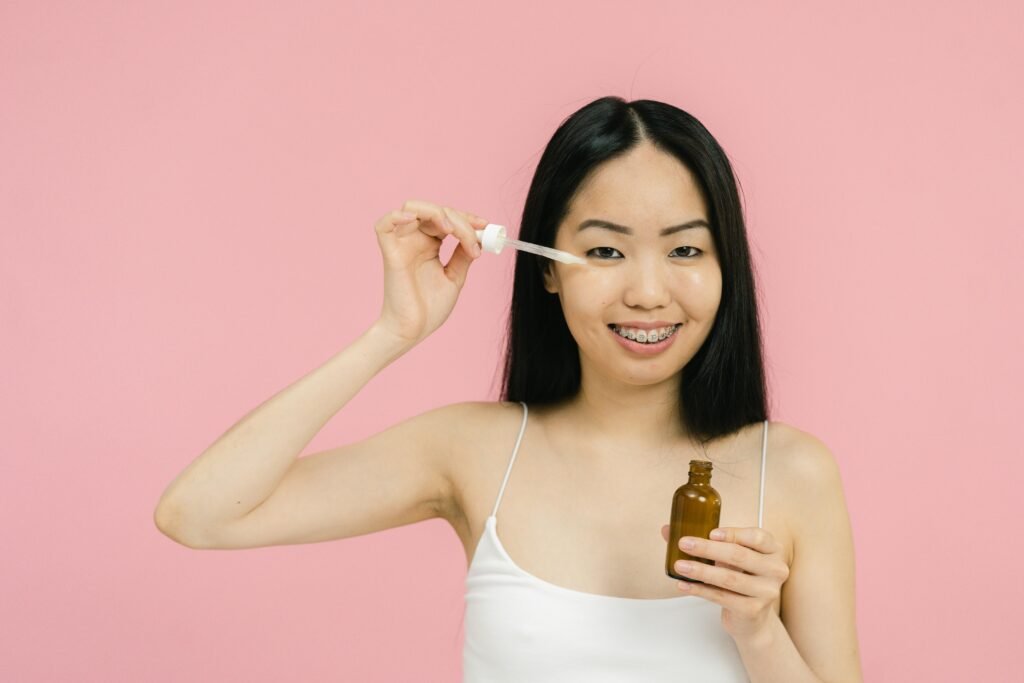 Como Hidratar o Cabelo com Óleo: História, Benefícios e Dicas Práticas 1 Como Hidratar o Cabelo com Óleo: História, Benefícios e Dicas Práticas
