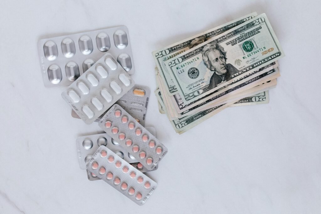 Trump exige que farmacêuticas baixem os preços de remédios: pressões e consequências para a indústria farmacêutica 1 Trump exige que farmacêuticas baixem os preços de remédios: pressões e consequências para a indústria farmacêutica